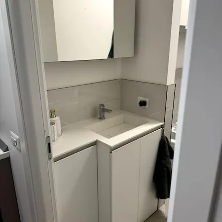 Cozy Near Pta Venezia * Μιλάνο